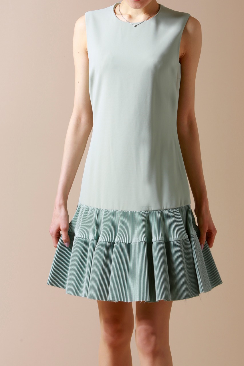 VICTORIA VICTORIA BECKHAM　プリーツミニワンピース