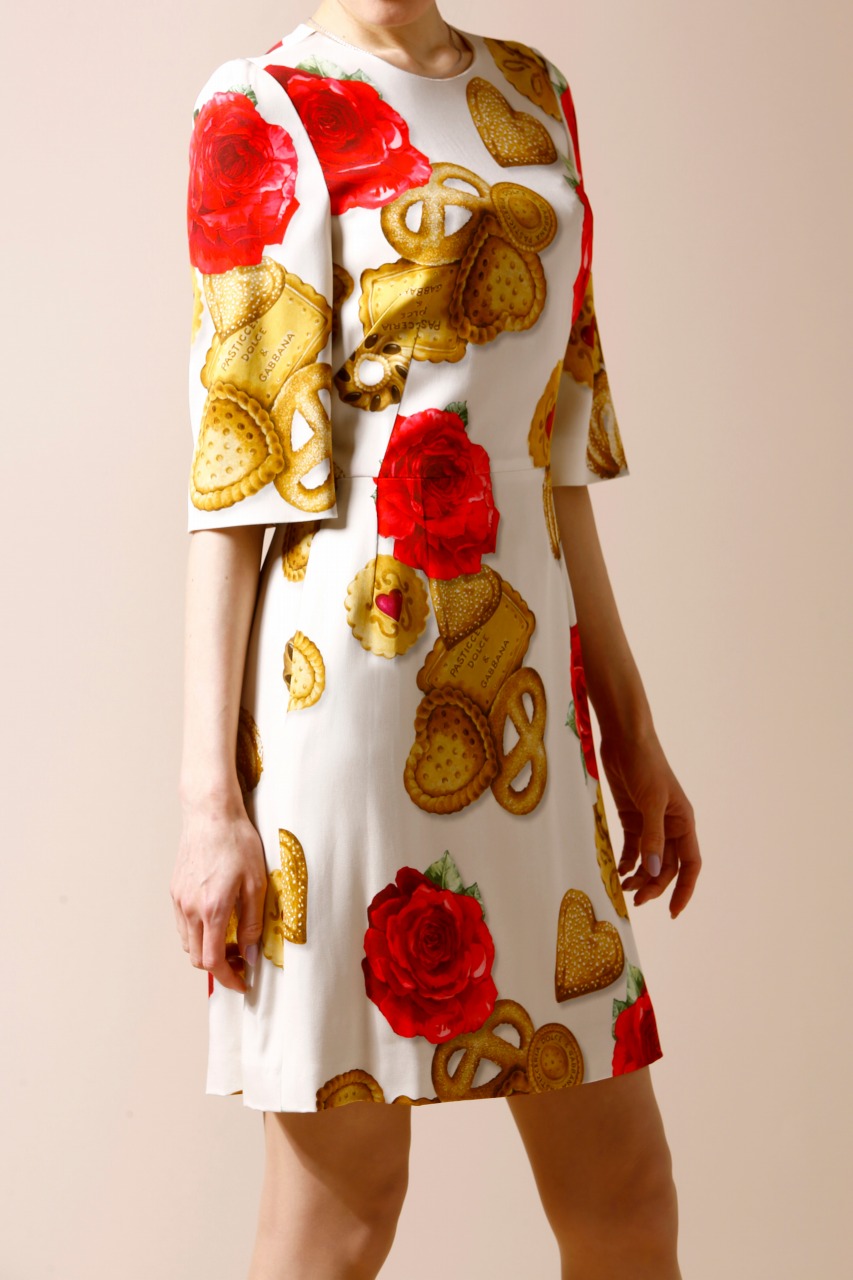DOLCE＆GABBANA　ビスケットモチーフプリントミニワンピース